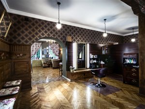 Dobrze prosperujący salon fryzjerski