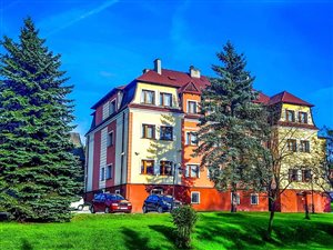 Dochodowy hotel/restauracja w Rabce na sprzedaż