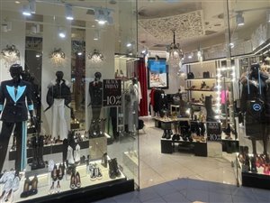 OFERUJE MARKOWY DZIAŁAJĄCY BUTIK PREMIUM W WARSZAWIE