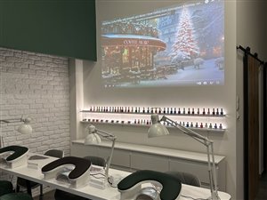 Gotowy biznes beauty na sprzedaż 2 salony Wrocław  13 stanowisk  baza klientów wysoka ocena klientów