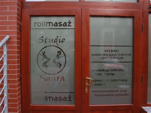 Sprzedam salon rolmasażu z czterema maszynami