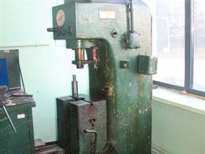 Sprzedam prasę hydrauliczną 12T