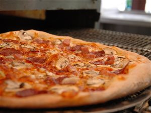 Działająca pizzeria w Warszawie