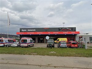 SPRZEDAM DOBRZE PROSPERUJĄCY BIZNES ,SERWIS SAMOCHODOWY Z MYJNIĄ AUTOMATYCZNĄ GDYNIA