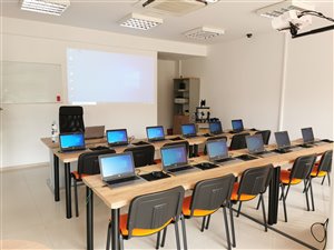 Sprzedam szkołę Giganci Programowania Elbląg