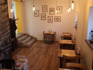 Restauracja bistro prosperujace 100m2 mały czynsz