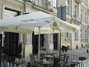 Sprzedam nowoczesną restaurację w Warszawie
