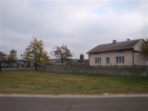 Zakład produkcyjny prefabrykatów/pustaków żwirowych wraz z domem 