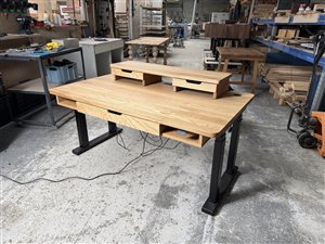 Marka i sklep internetowy MOBIUSDESK.PL