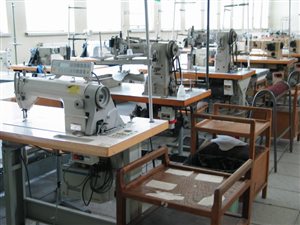 SZWALNIA - kompletnie wyposażony zakład produkcyjny sprzedam