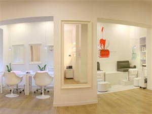 Sprzedam prosperujący salon kosmetyczny, nail bar w samym centrum Bielska-Białej  