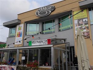 Restauracja z klubem dla dzieci od 5 lat na rynku, Warszawa