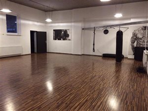 Sprzedam klub fitness z siłownią