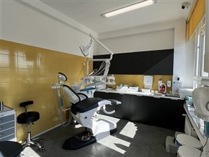 Gotowy biznes - Rentowna sieć stomatologiczna w Poznaniu przy CH Posnania