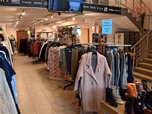 Salon z markową odzieżą damską w centrum Łodzi