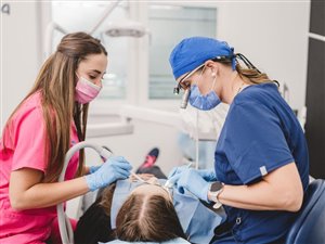 Działająca Klinika Stomatologiczna z własną nieruchomością