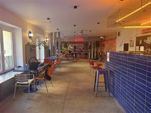 Lokal gastronomiczny w centrum Poznania, pełne wyposażenie, odstępne