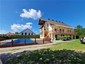Biznes nad morzem Dom wypoczynkowy Basen Trzęsacz 405m