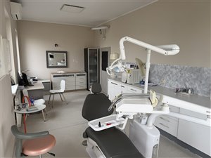 W pełni wyposażony gabinet stomatologiczny gotowy do pracy od zaraz w Luboniu