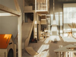 Modna Bawialnia z Kawiarnia 